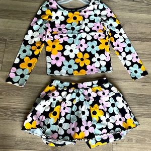NWt Forever 21 daisy floral skort set
